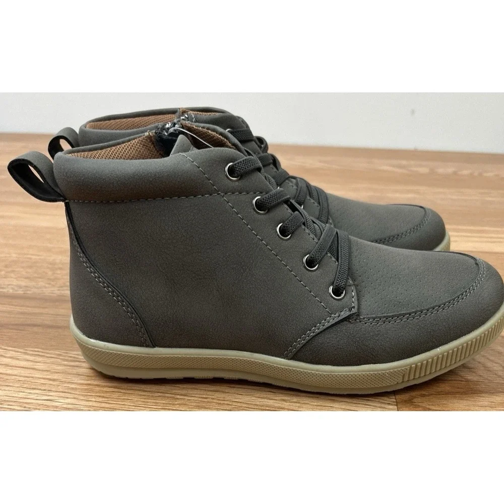 Deer Stags Kids Nolan Jr Casual Ankle Boots in Grey Big Boys Size 3 NEW